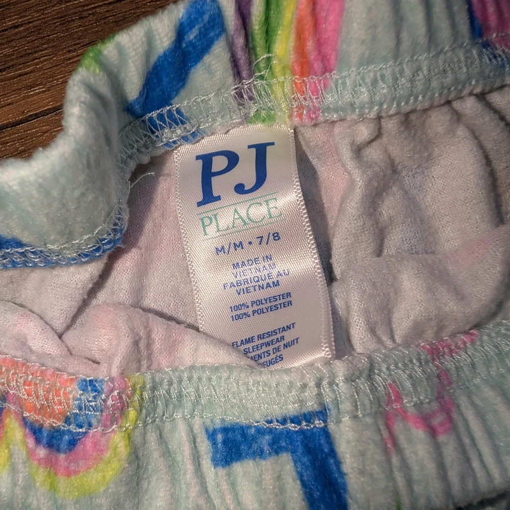 Girls Pajama Set Multicolor Peace Love Graphic  7‎ 8